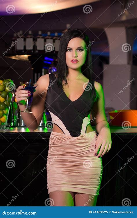Brunette Woman Holding Cocktail In Bar Stock Image Image Of Night Beauty 41469525