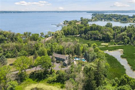 Hot Property 1465 Fox Street Orono Artful Living Magazine