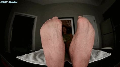 Smd Dirty Big Sole Tease Mp Amateur Soles Giantess And Footjobs Clips Sale