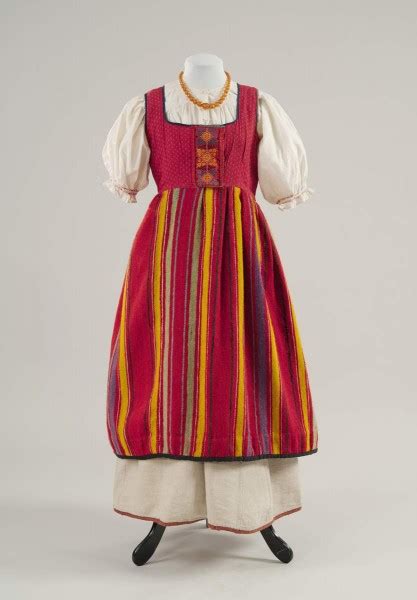 Сарафан с лифом - Виртуальный Pусский музей