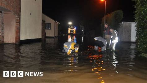 Horrendous Flash Floods Cause Damage In Lincolnshire Bbc News