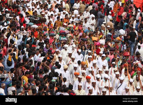 Palki Procession Hi Res Stock Photography And Images Alamy