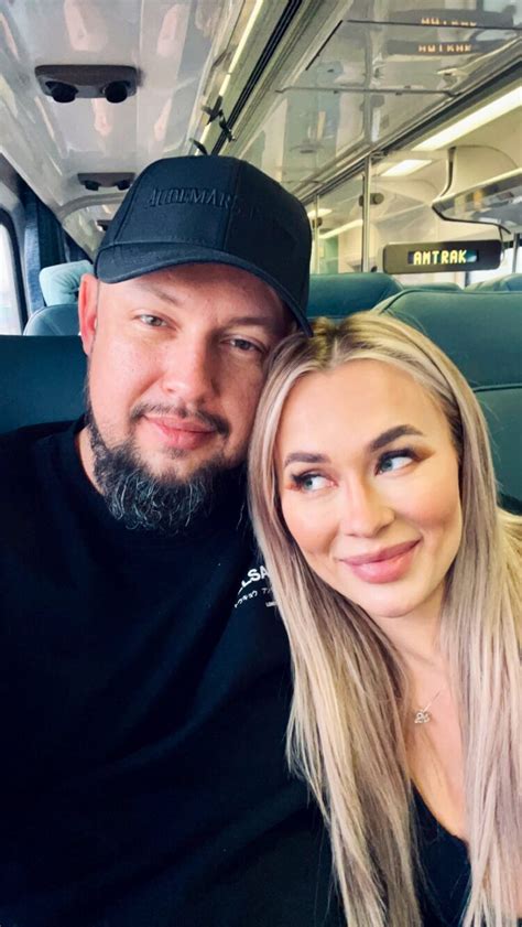 10 Hot Sexy Torry Hermann Bikini Pics