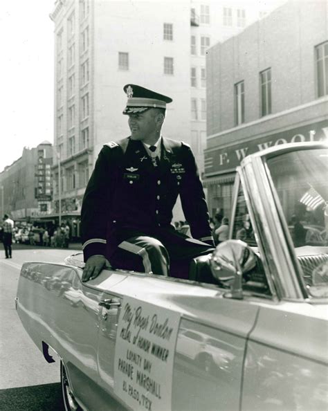 A new Hollywood star will be dedicated to roger c carmel posthumously 15