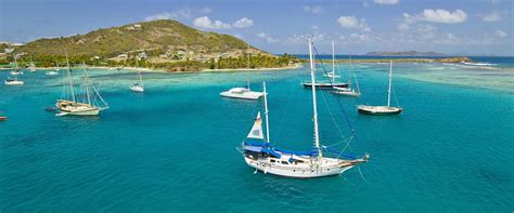 Saint Vincent and the Grenadines Public Holidays 2025 - PublicHolidays.la
