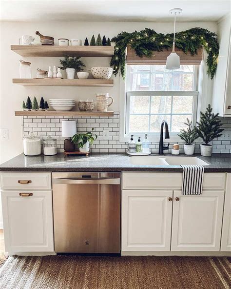 Floating Kitchen Shelves To Grace Your Walls