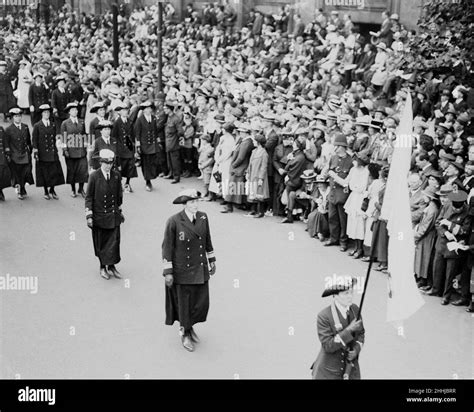 London Victory March Wrens On Parade May 1919 Stock Photo Alamy