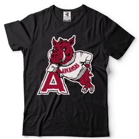 Vintage Arkansas Razorback Leaning Mascot T shirt - Gearbloom