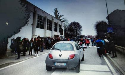 Limitazioni Al Traffico Davanti Alle Scuole Prima Monza