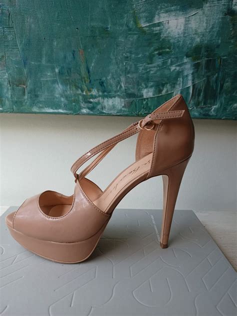 Salto Alto Nude Luíza Barcellos Sandália Feminina Luiza Barcelos Usado enjoei