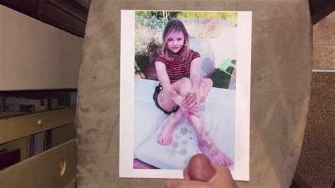 Chloe Moretz Cum Tribute Free Gay Cum Porn Xhamster