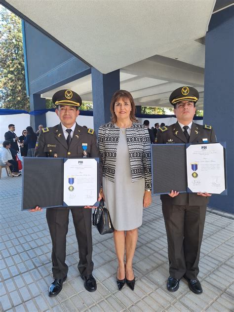 Becarios Egresados Del Curso Oficial Graduado En Investigacion