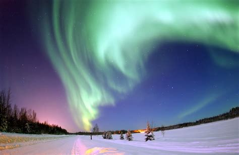 Tour Yellowknife Daytour And Northern Lights Visit Canada