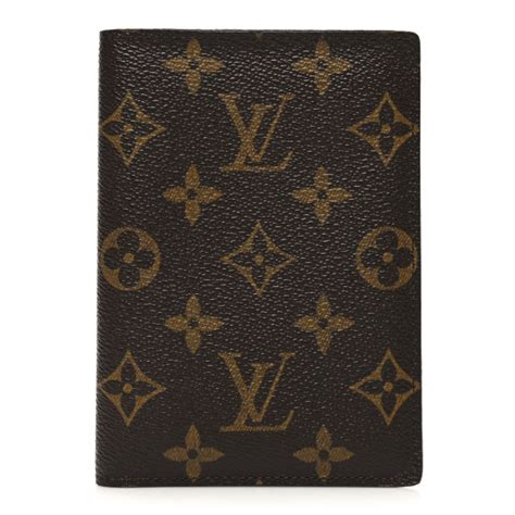 LOUIS VUITTON Monogram Passport Cover 1349490 | FASHIONPHILE