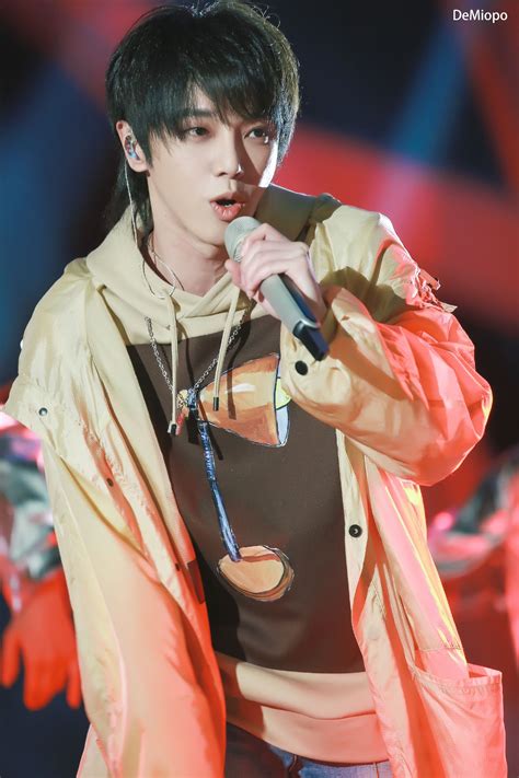 D Lu N Trung Qu C Ph N Ng Gay G T T Ca S Vi T O Nh C C A Hoa Th N V Nhi U B Nh Lu N