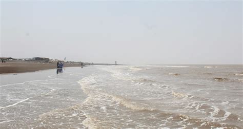 Suvali Beach Surat (Location, Activities, Night Life, Images, Facts & Things to do) - Surat Tourism