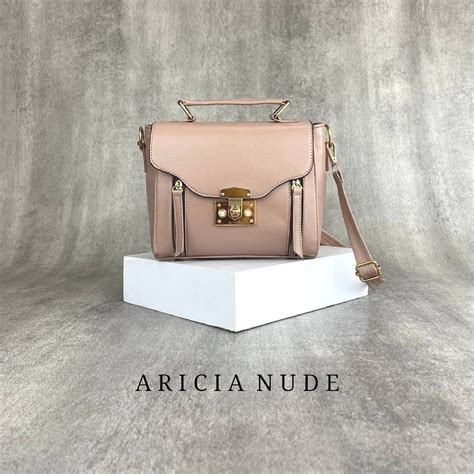 ARICIA NUDE TAS SELEMPANG WANITA TAS CANTIK MODIS DAN TRENDI BAHAN BERKUALITAS DAN