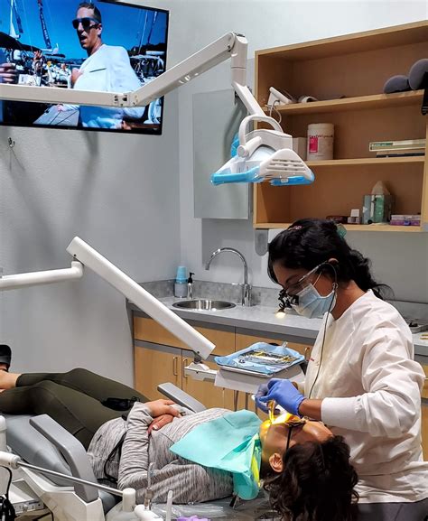 Future Dental Care - Marsh Manor Shopping Center