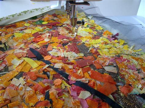 Pin By El Buho De Patchwork On Confettis Landscape Art Quilts Fiber