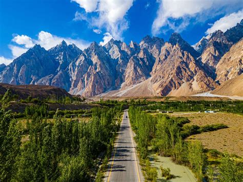 Hunza Valley Travel Guide Things To Do In Hunza Valley