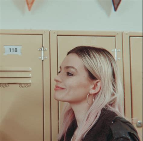 Francisca Sex Education Matching Icons Like Reblog If U