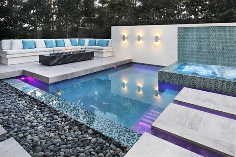 small space ideas  prove  yard   tiny  incredible