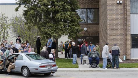 Aurora helps aid Manitowoc Parkview Haven fire victims