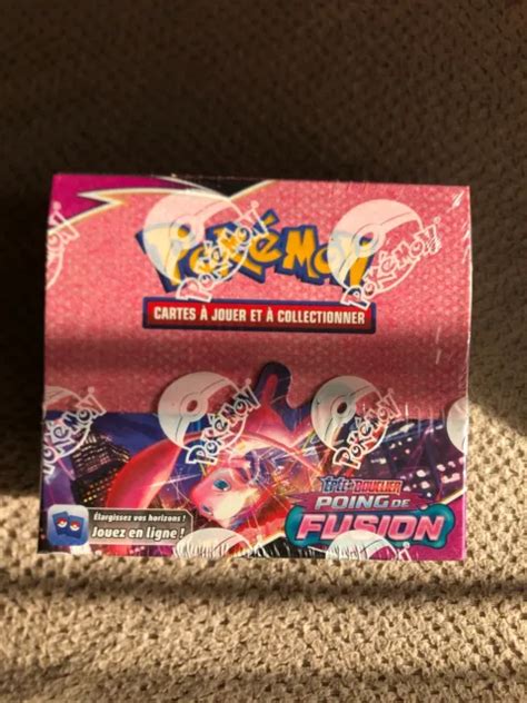 POKÉMON BOITE DE 36 Boosters EB08 Épée et Bouclier Poing de Fusion EUR