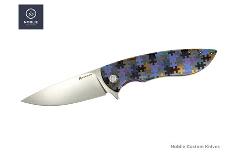 custom engraved knife  steel blade  precision  style