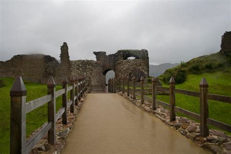 Urquhart Castle-scotland 2 by Sassy-Stock on DeviantArt