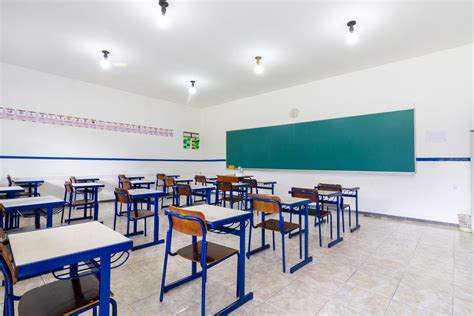 Nossa Hist Ria Escola Patelli