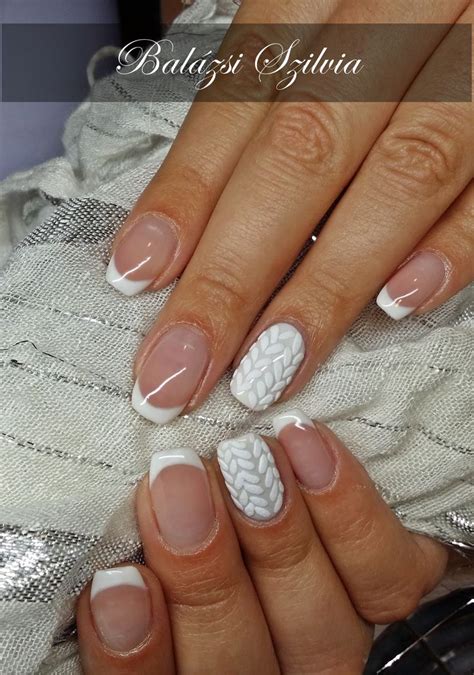 A z 48 legjobb kép a következőről Gél lakk a Pinteresten Nude körömlakk Pink és Neon
