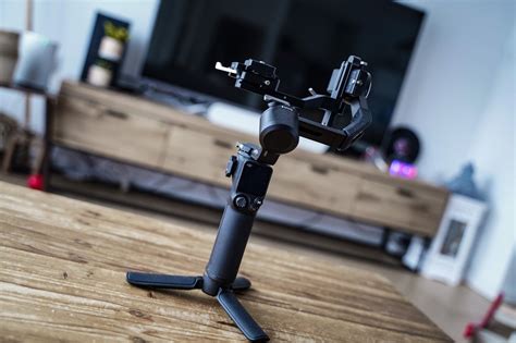 Test DJI RS3 Mini : le meilleur stabilisateur à moins de 400 euros