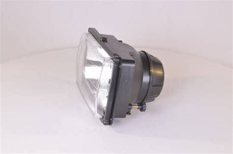 Фара КАМАЗ, МАЗ (нов.обр.) 24В, прямоугольная (арт.342.3711010 -03) (ID ...