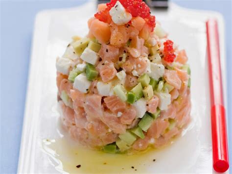 Tartare Saumon Avocat Facile D Couvrez Les Recettes De Cuisine Actuelle