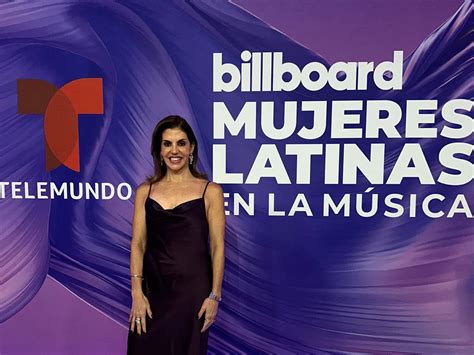 Karol G brilló por su ausencia en la gala Billboard donde sería galardonada como Mujer Latina