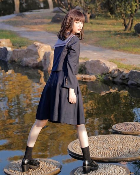 Xuất hiện đầy thần thái trong bộ ảnh mới hot girl nữ sinh khiến dân mạng phát sốt rần rần xin