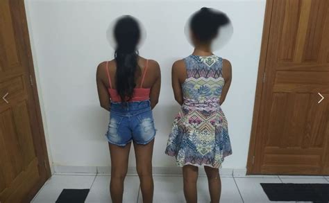 Duas Adolescentes São Apreendidas Suspeitas De Matar Jovens Achados Em