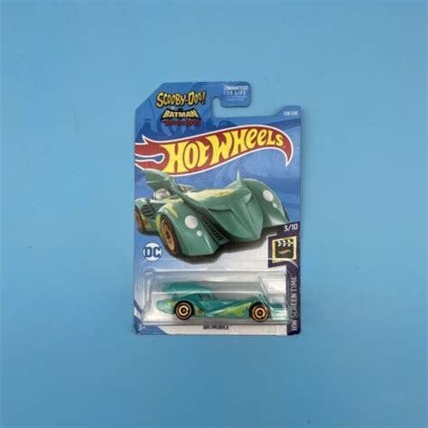 Hot Wheels Scooby Doo Batmobile Hw Screen Time Mattel New In Box