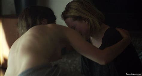 Ellen Page Nude OnlyFans Leaks Fappening FappeningBook