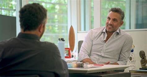 Who Is Mauricio Umanskys New Girlfriend?