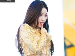 CHUNG HA Nude AZNude