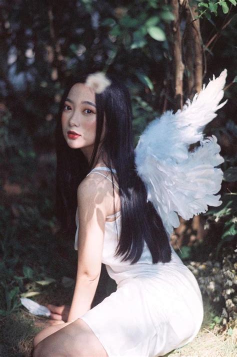 Cô giáo dạy Toán xinh như hot girl bảng thành tích khủng khiến dân tình ngưỡng mộ Báo Dân trí