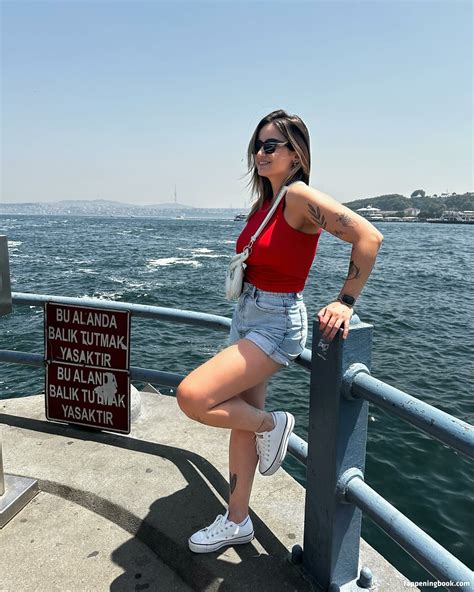 Paloma Tocci Nude OnlyFans Leaks Fappening FappeningBook