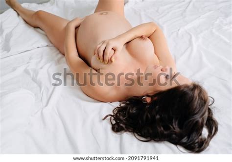 Erotic Photos Sexy Naked Pregnant Woman Stock Photo 2091791941 Shutterstock