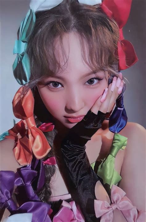 Scan Photocard Im Nayeon Pop Ver 1 En 2022 Celebridades