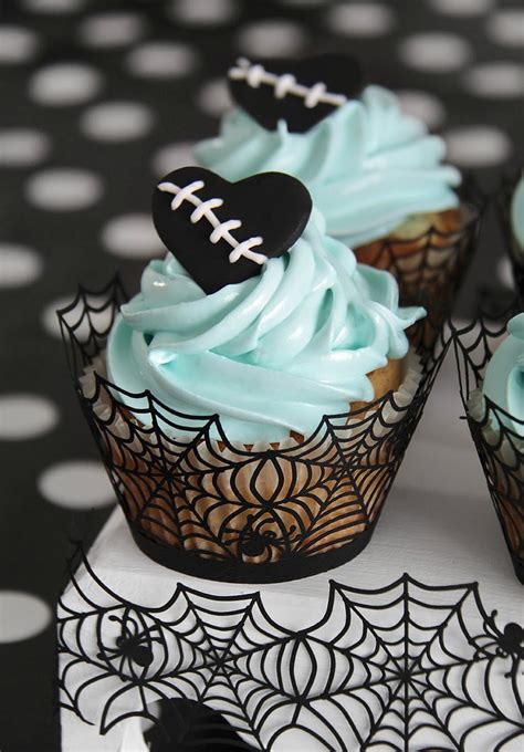 20 Inspirational Halloween Cupcake Ideas - (lol nah these cupcakes are ...