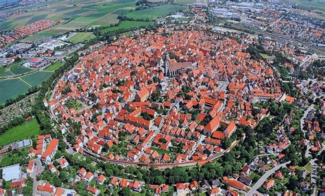 Ньордлинген - градът, построен от 72 тона диаманти / ЛУКС - flashlight.bg