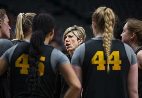 Iowa women’s basketball coaches’ friendship makes Final Four run extra ...