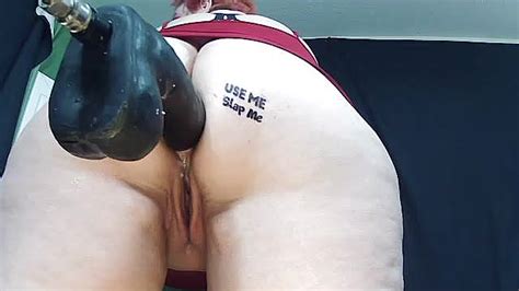 Lyanna Lynx Naked Stripping On Cam For Live Sex Video Chat Gyrls